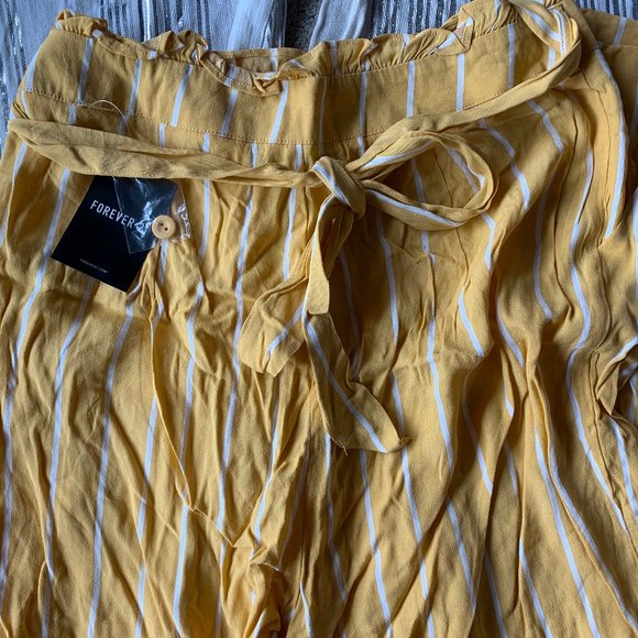 NWT High waisted Paper bag striped pants size L - Picture 8 of 9